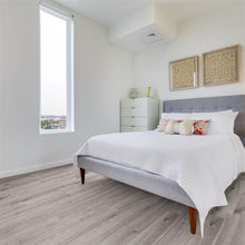 將圖片載入圖庫檢視器 Binyl Pro 8mm Water Resistant 防水 1531 Aramis Oak