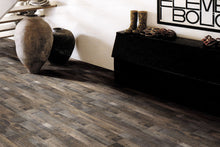 將圖片載入圖庫檢視器 Berry Alloc 8mm 3020-3894 Cupper Wood