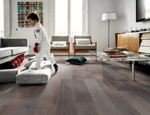 將圖片載入圖庫檢視器 Binyl Pro 8mm Water Resistant 防水 K228 Anvil Oak